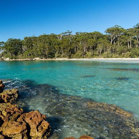Gorgeous Beachside Cottage Jervis Bay Vincentia Bagian luar foto